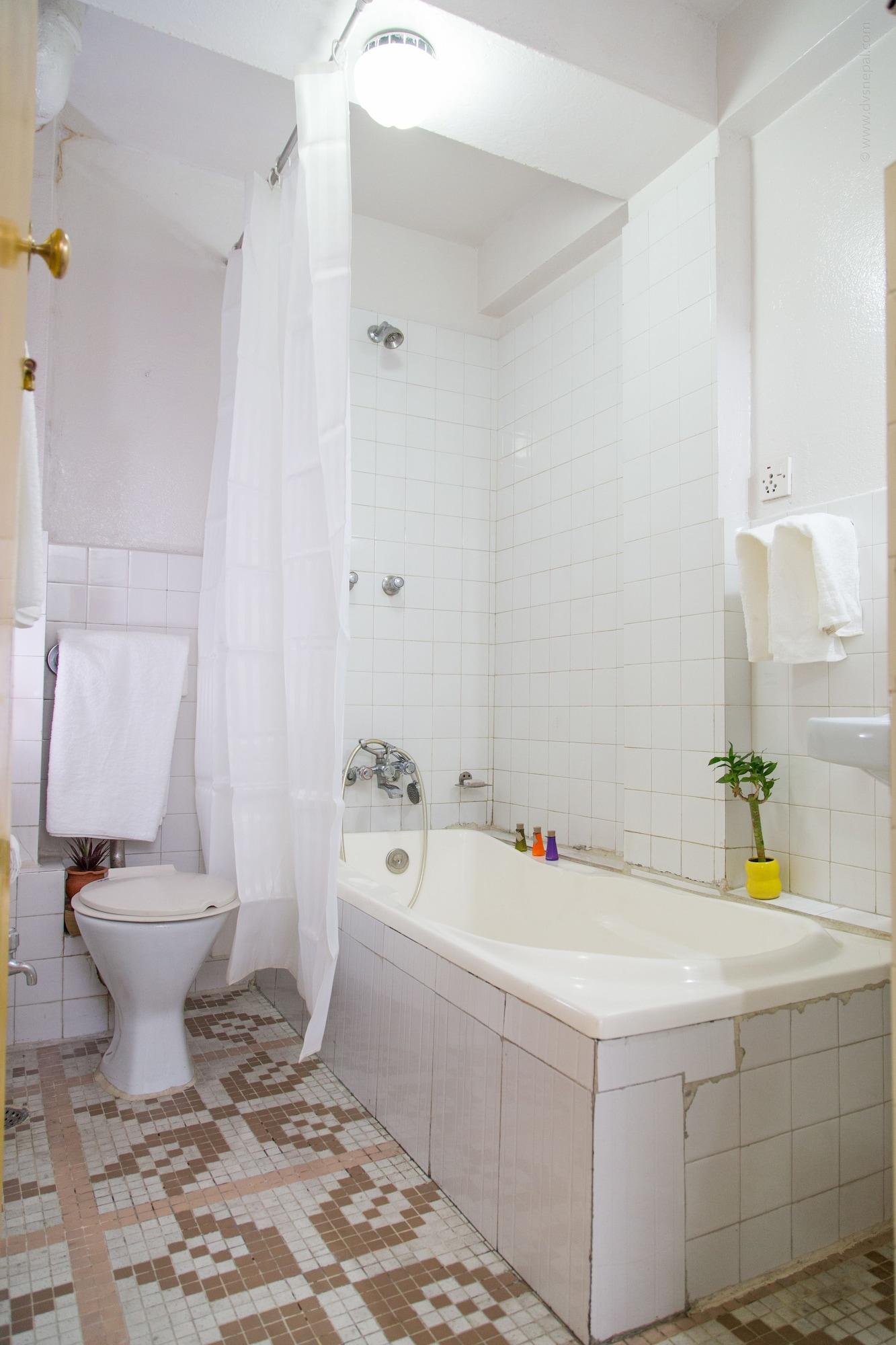Hotel Utse Катманду Екстериор снимка