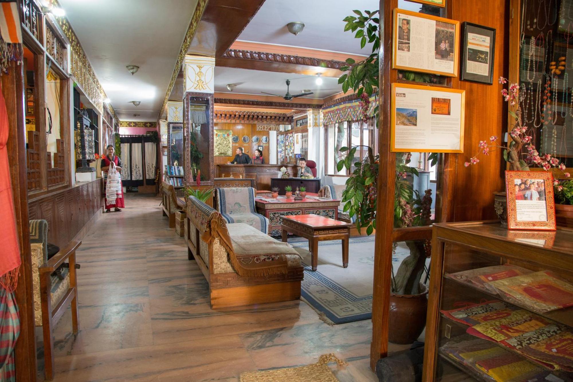 Hotel Utse Катманду Екстериор снимка